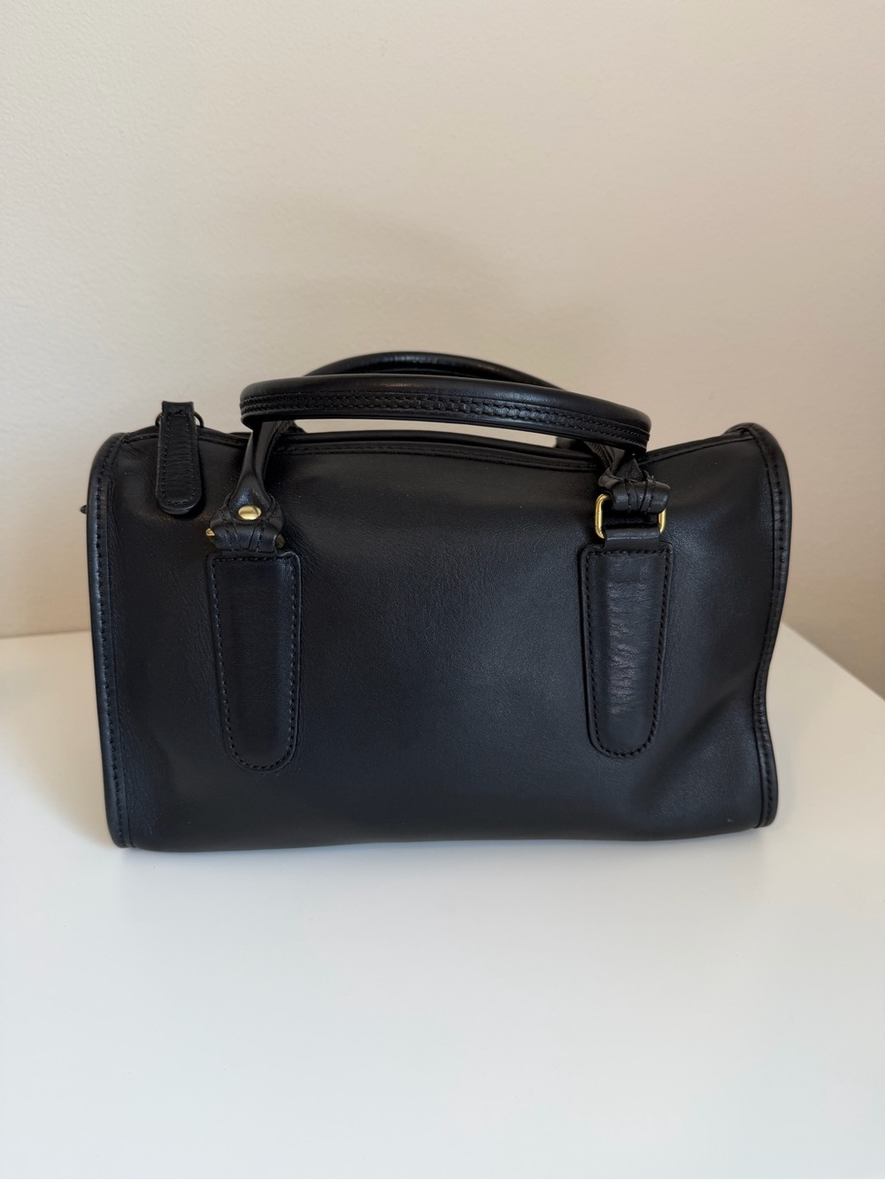 Coach Madison Satchel Re-Issue in the color black. Style no: 17995. No hang tag.